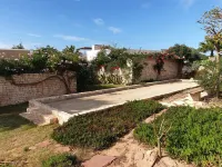 Exceptional villa of 400m2 with private heated pool and its domestic employee