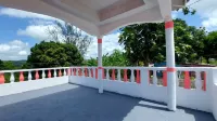 Family Reunions Holiday 4 Bedrooms, 5 Beds Rentals in St Thomas,jamaica