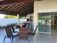 5 suites, swimming pool, air conditioning in all rooms in Paraiso dos Lagos,
