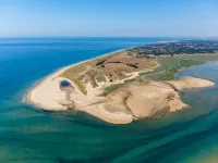 House by the sea and in the countryside Hotels in Saint-Germain-sur-Ay