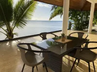 Ocean Breeze Luxury Villa Hotels in Tumaraa