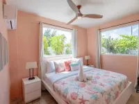 Luxurious Oceanfront Villa + Pool l Casa Blanca Zarzal 호텔