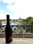 QUAI N ° 2: BEAUTIFUL VIEW OF THE LOIRE
