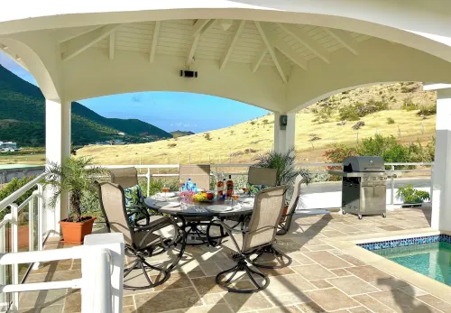 Villa Norman Cozy + Stylish Studio - Homestays