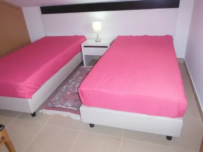 New 3-bedroom apartment 50 meters from the beach Hotels near Praia do Lacém Mar