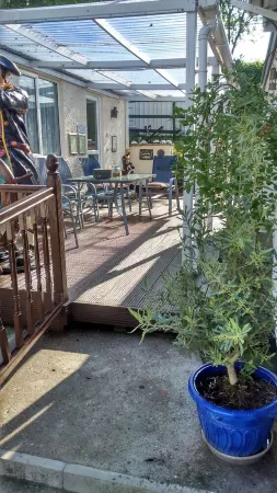 Fantastic self-catering apartment on the outskirts of Caerleon Отели в г. Каерлеон