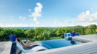 Tiny house on an acre with ocean view and private infinity pool. - Pool
