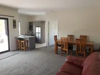 Bellhaven - Relax and enjoy Hotels in Cromwell