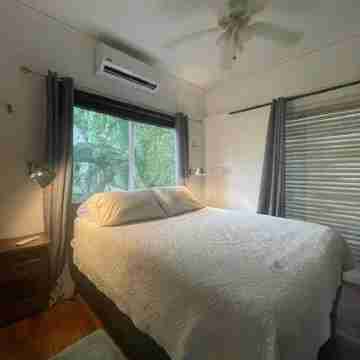 Garden view Beachside Bungalow #16 Rooms