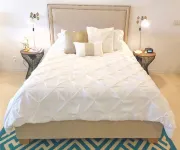 Spacious Beach Suite - Minutes from Grace Bay