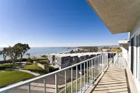 New, Jewel of Dana Point, Step up to Elegance and Comfort
