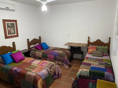 Casa de Campo com Ampla Área de Lazer, Piscina, Mini Campo e Quadra