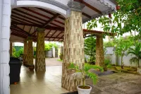 Shanthi Beach Resort