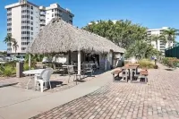 Gulf view Beach & Tennis, 4 min walk to Beach, Free WiFi, Beach Gear