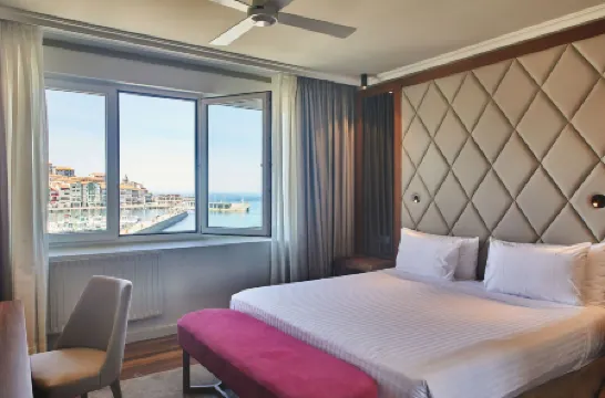 烏里巴倫宮西爾肯酒店