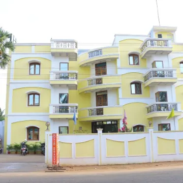 Hotel Priso Hotels near Pondicherry University Beach