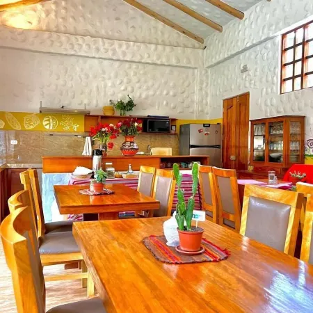 Pisac Inca Guest House