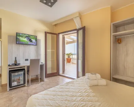 ホテル サレント ミルファラン ウジェントのホテル