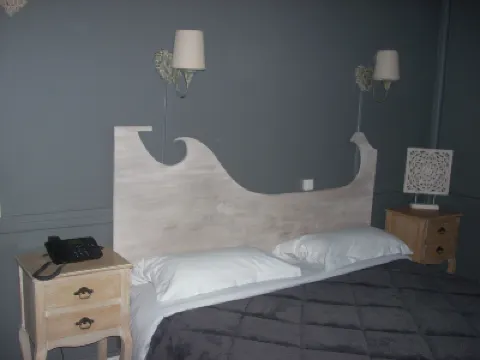 Hotel du Château Hotels near Chateau des Ducs de Bretagne