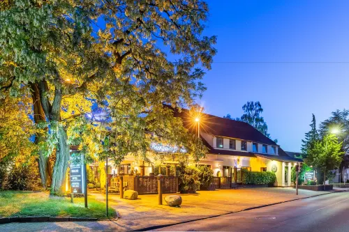Burgdorfs Hotel & Restaurant فنادق في Bremen-Vegesack
