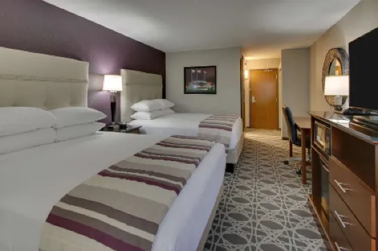 Drury Inn & Suites Poplar Bluff