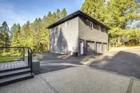 Lake-view Apt w/ Furnished Deck in Hayden! - 3 stjerner