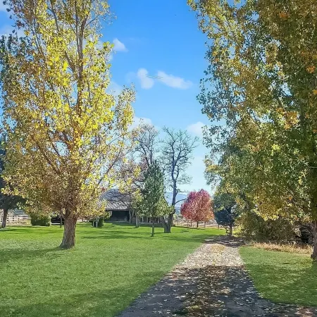 Timeless Mesa Hideaway 2 Bedroom Cabin