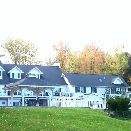 Longhouse Manor B&B Hotels in Reading