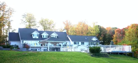 Longhouse Manor B&B Отели в г. Reading