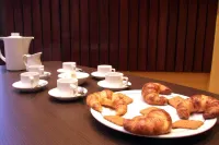 Hôtel Restaurant l'Hirondelle - breakfast