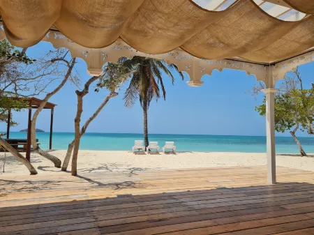 Agu Azul Beach Resort Hotel Boutique Отели в г. Baru