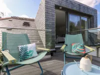 The Upper Deck - Apartments