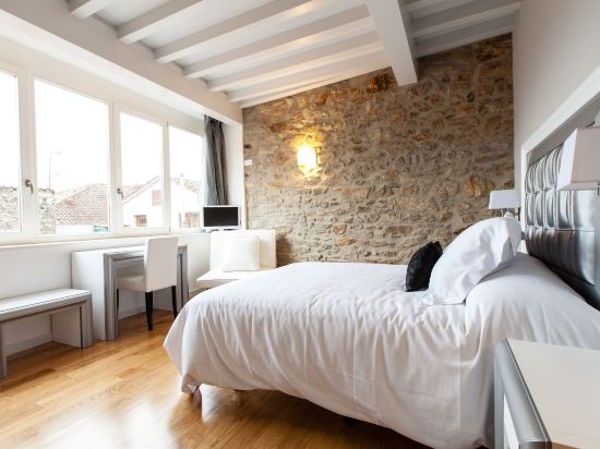 Hotel Montenegro Compostela