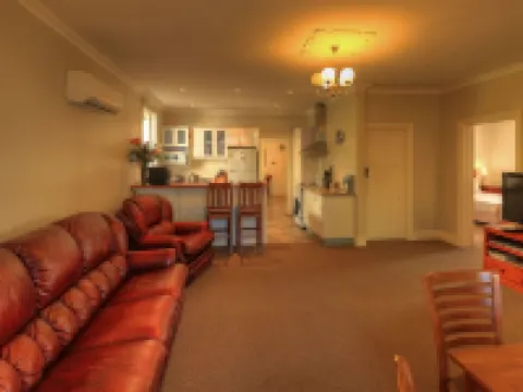 Grace's Spa Cottage Hotels in Smithton