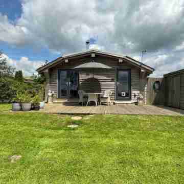 Artisan Lodge Hotel Exterior