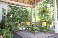 Brook Farm Inn Các khách sạn ở Lenox