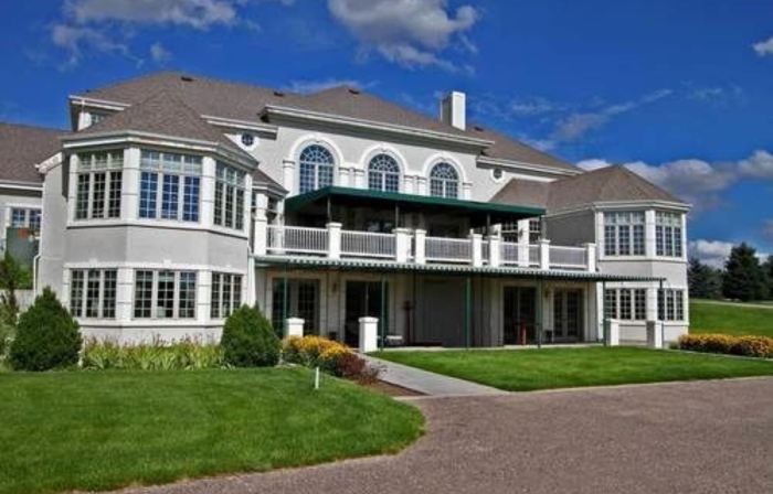 Claremont Inn & Winery