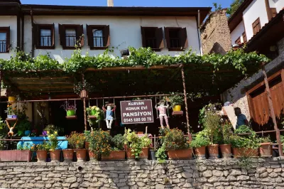 Kervan Konuk Evi Pansiyon - Hostel Hotels in 