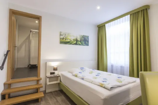 朗德加斯霍夫克朗飯店 住宿飯店