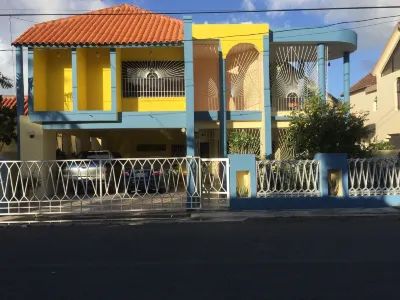 니콜스 게스트 홈  호텔