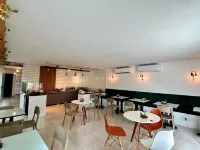 Numar Hotel - breakfast