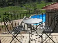 Artemis Kallisti - Pool