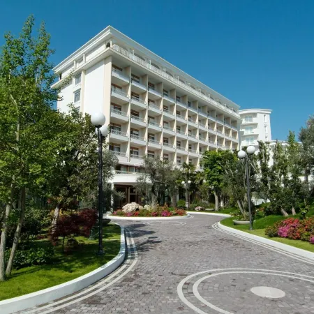 Hotel la Residence & Idrokinesis