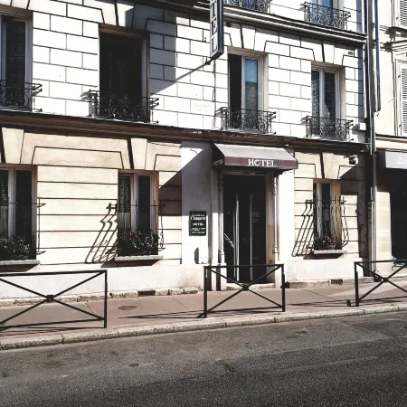 Hôtel Résidence Champerret Отели рядом с достопримечательностью «LVMH Fragrance Brands»