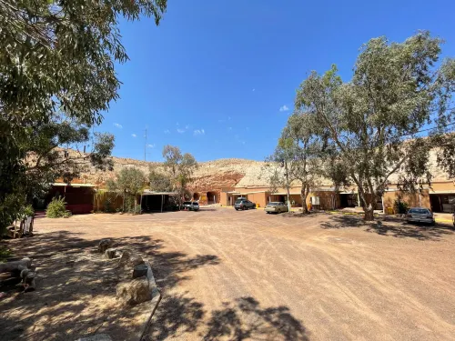 Desert View Apartments - parking
