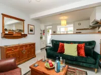 Harbour Catch Cottage