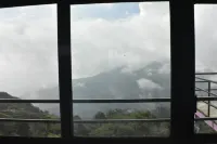 格陵蘭飯店 - 山景