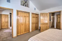 Slopeside Sanctuary - Penthouse < 1 Mi to Lifts! - 3-Star