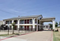 Executive Inn of Arlington, Near at&T Stadium