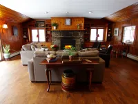 The Wilmington Inn Hotels in Windham County